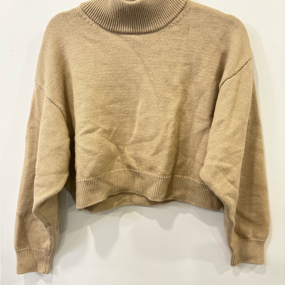 Wilfred Classic Beige Turtleneck Sweater